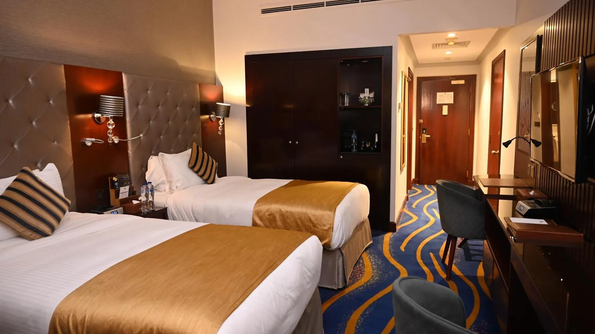 Dar Al Taqwa Hotel Медина Саудовская Аравия