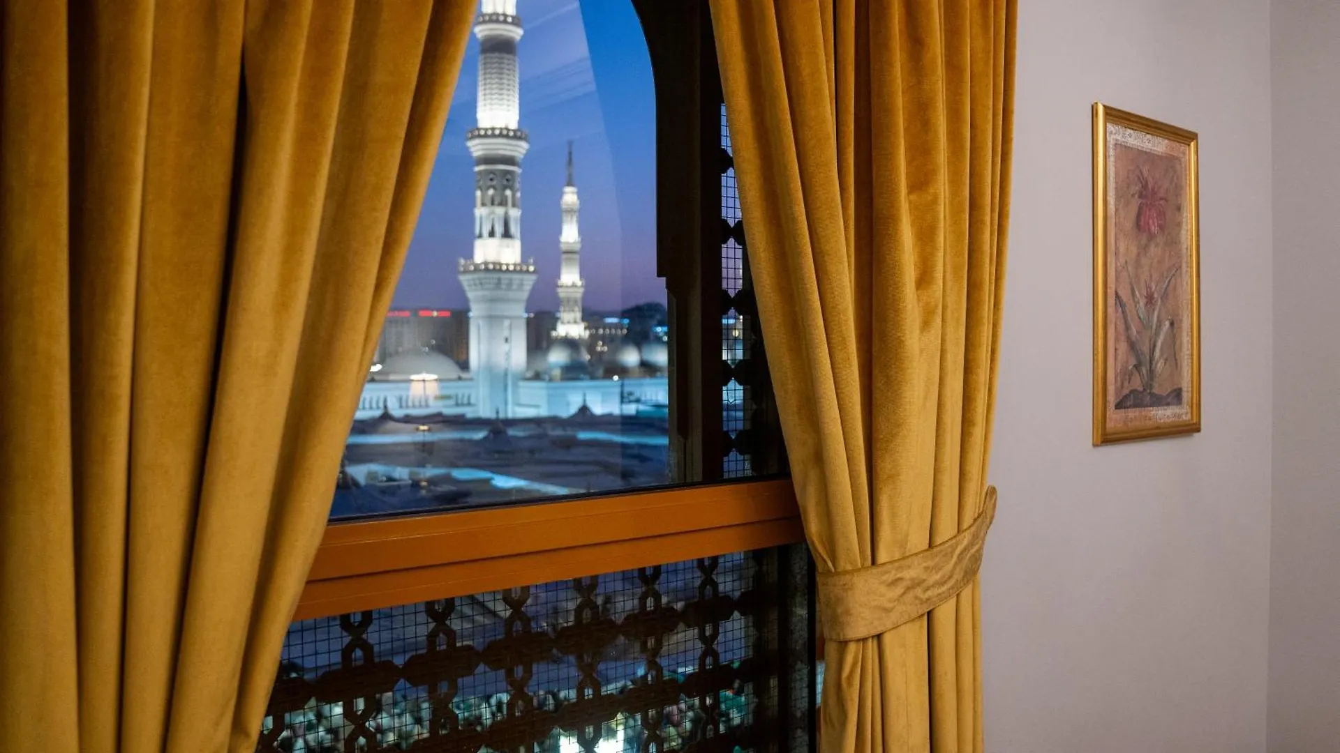 Dar Al Taqwa Hotel Μεδίνα 5*,  Σαουδική Αραβία